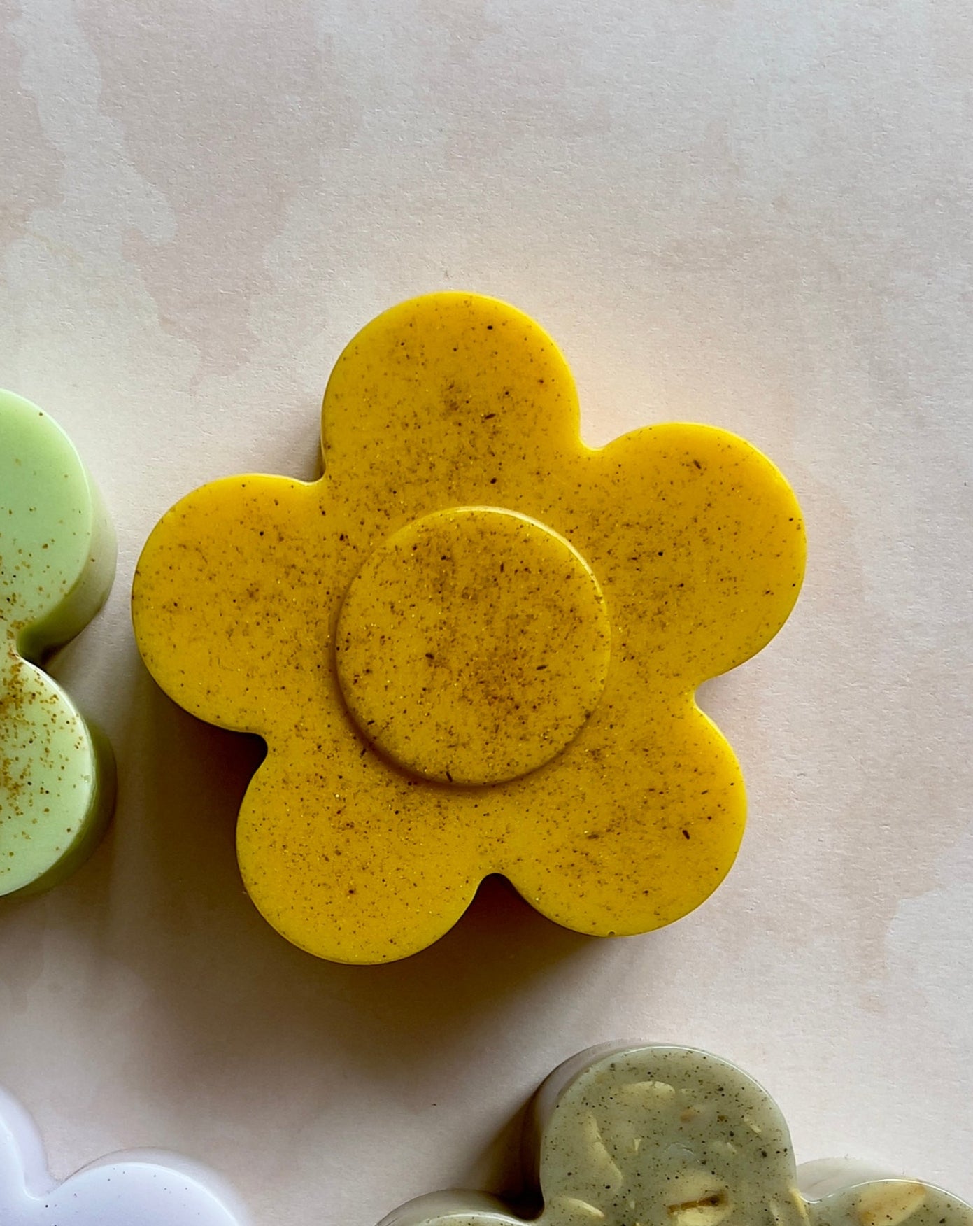 Mango Tango Glow – Small Batch Goat’s Milk Soap | Mango & Coconut Infused