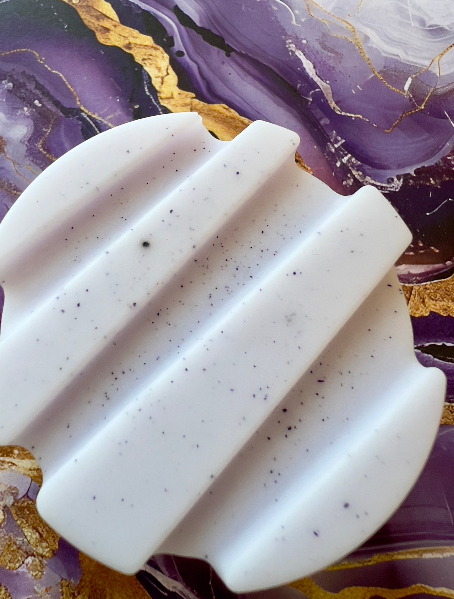 Dragonfruit Bloom – Small Batch Goat’s Milk Soap | Hibiscus & Dragonfruit Infused