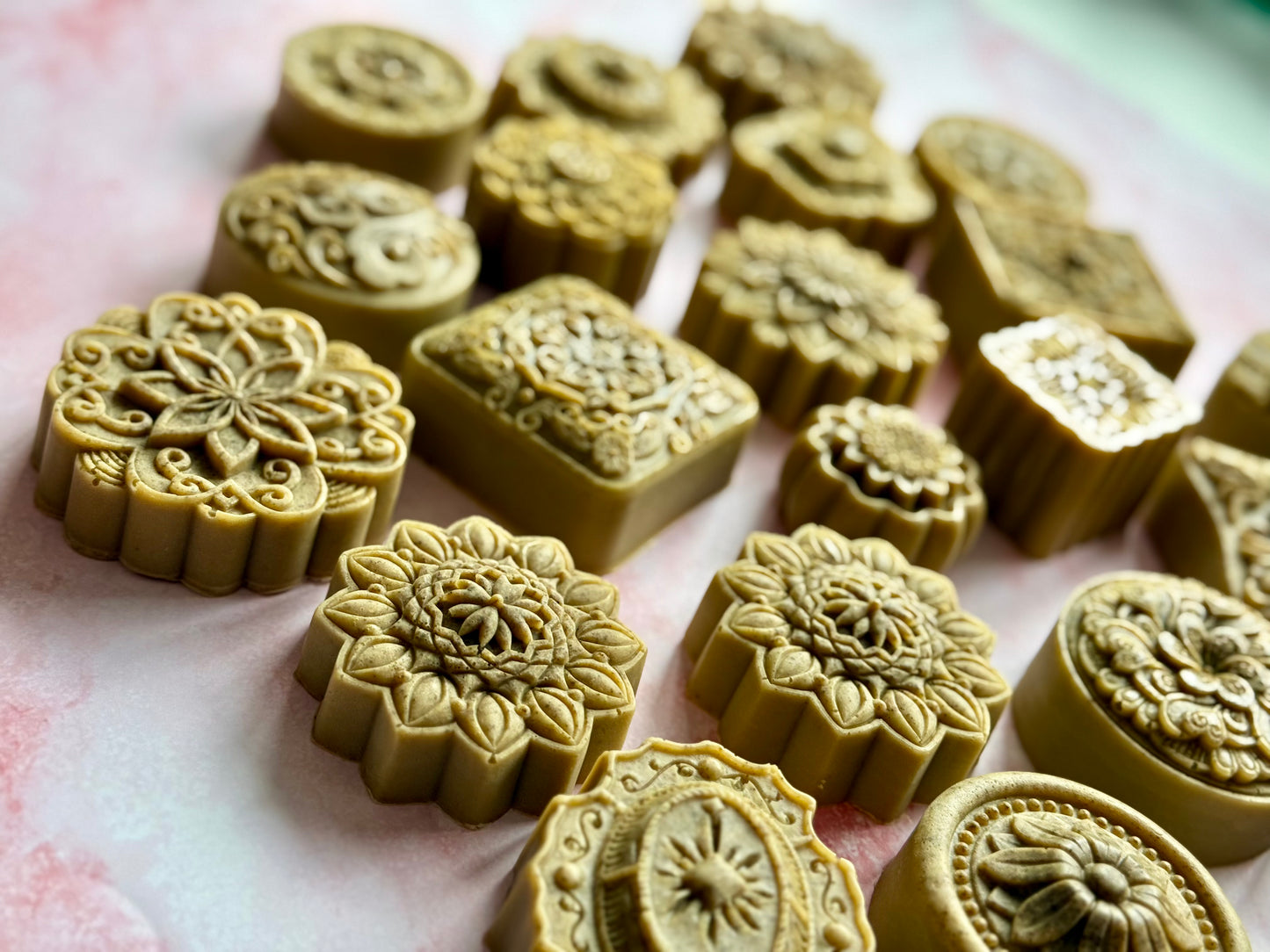 Parisian Green – Small Batch Coconut Milk Soap | Gotu Kola + Vanilla Silk Mandala Bar