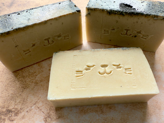 CappuGino – Small Batch Triple Butter Soap | Spiced Citrus + Clay-Polished Bars