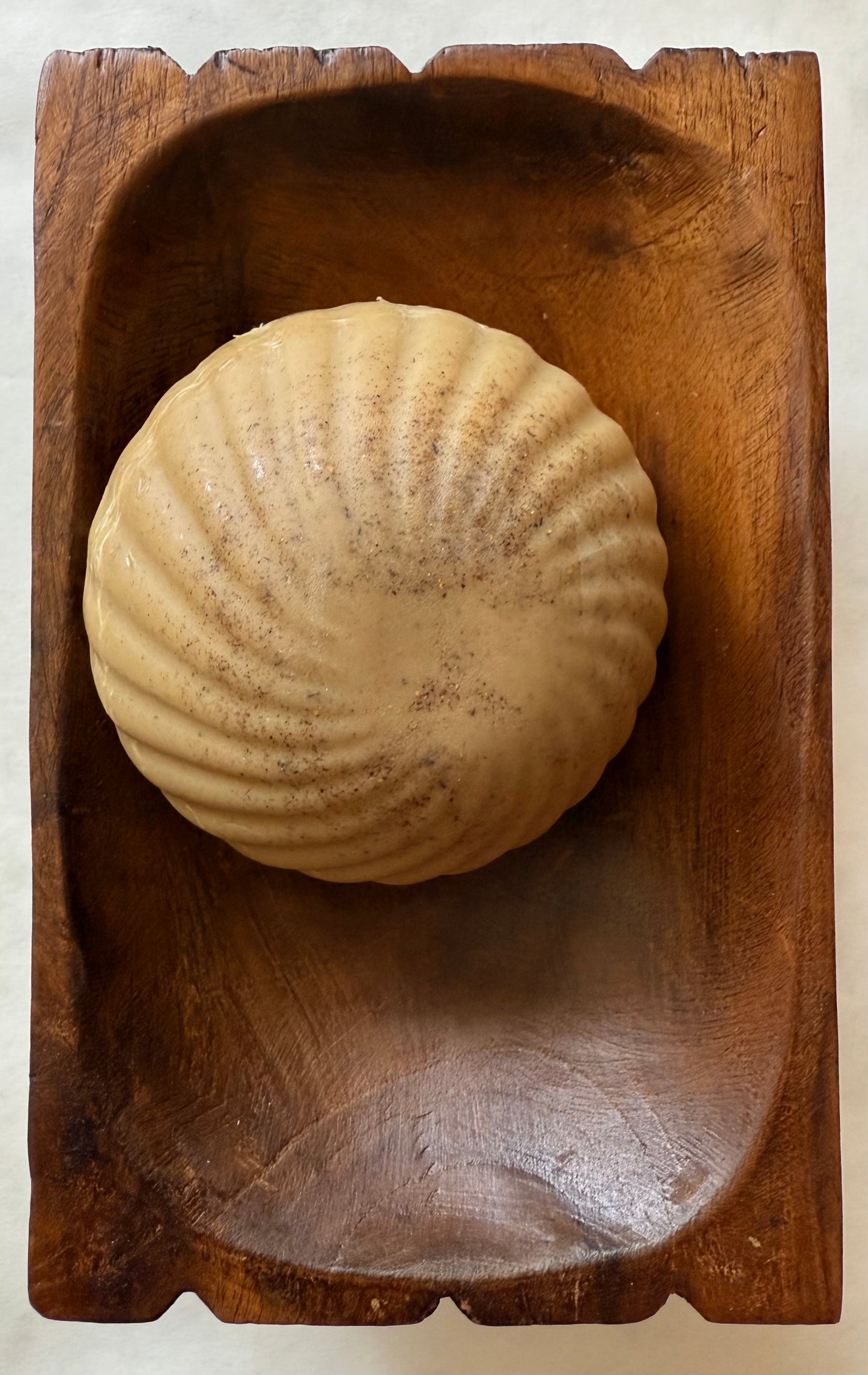 Off Label – Small Batch Beef Tallow Soap | Herb-Tinted Massage + Loofah Bars
