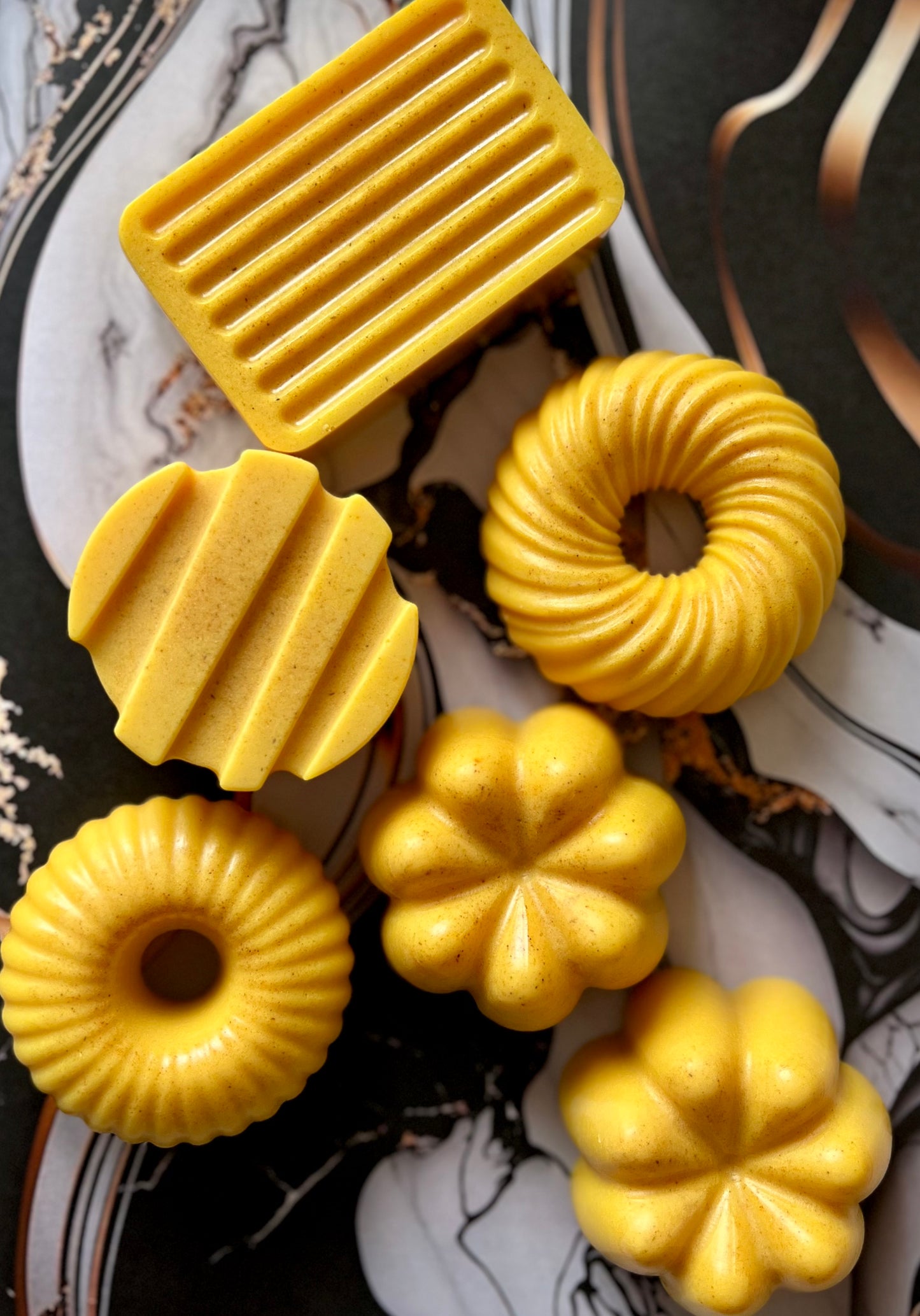 Mango Tango Glow – Small Batch Goat’s Milk Soap | Mango & Coconut Infused