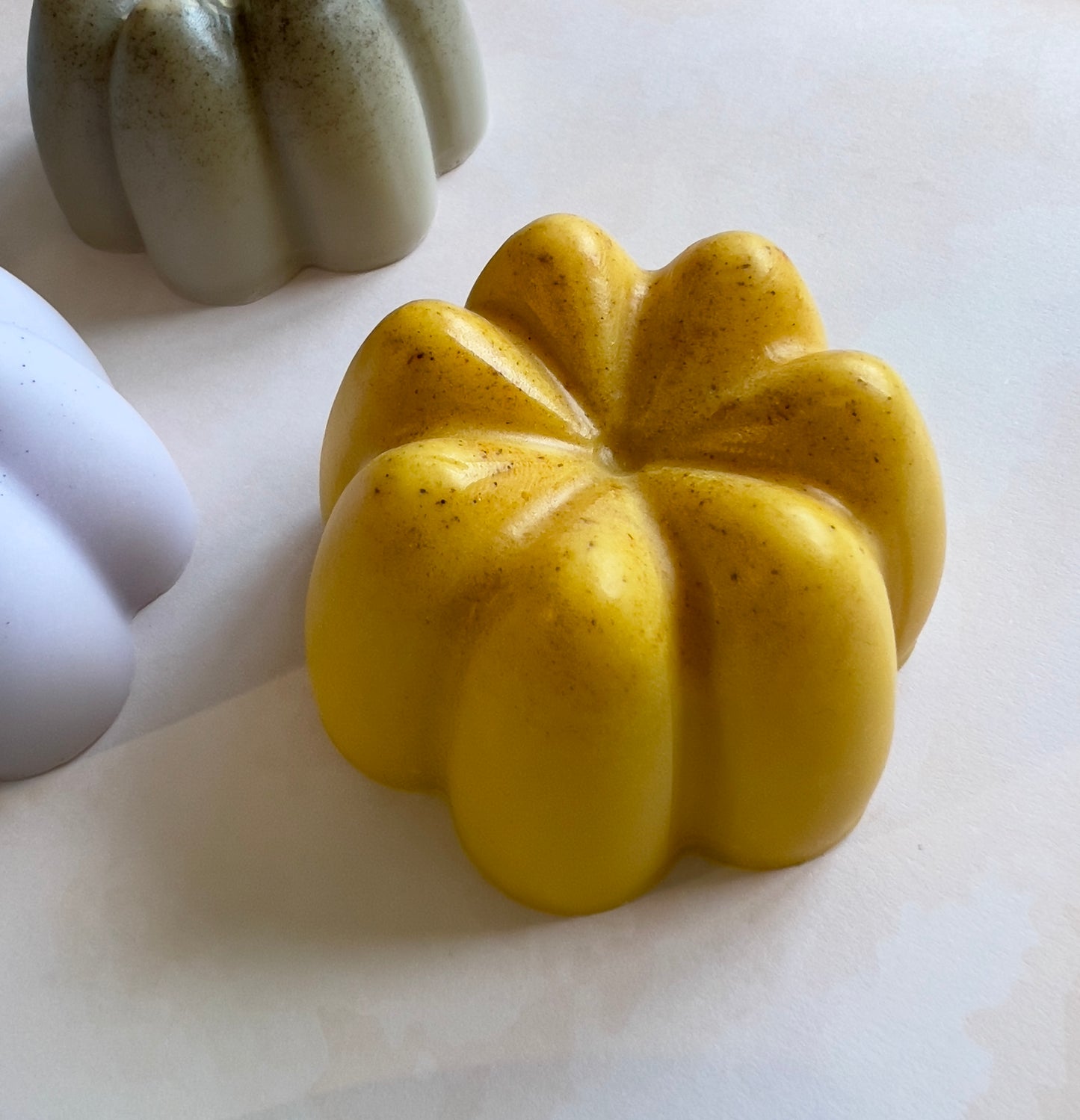 Mango Tango Glow – Small Batch Goat’s Milk Soap | Mango & Coconut Infused