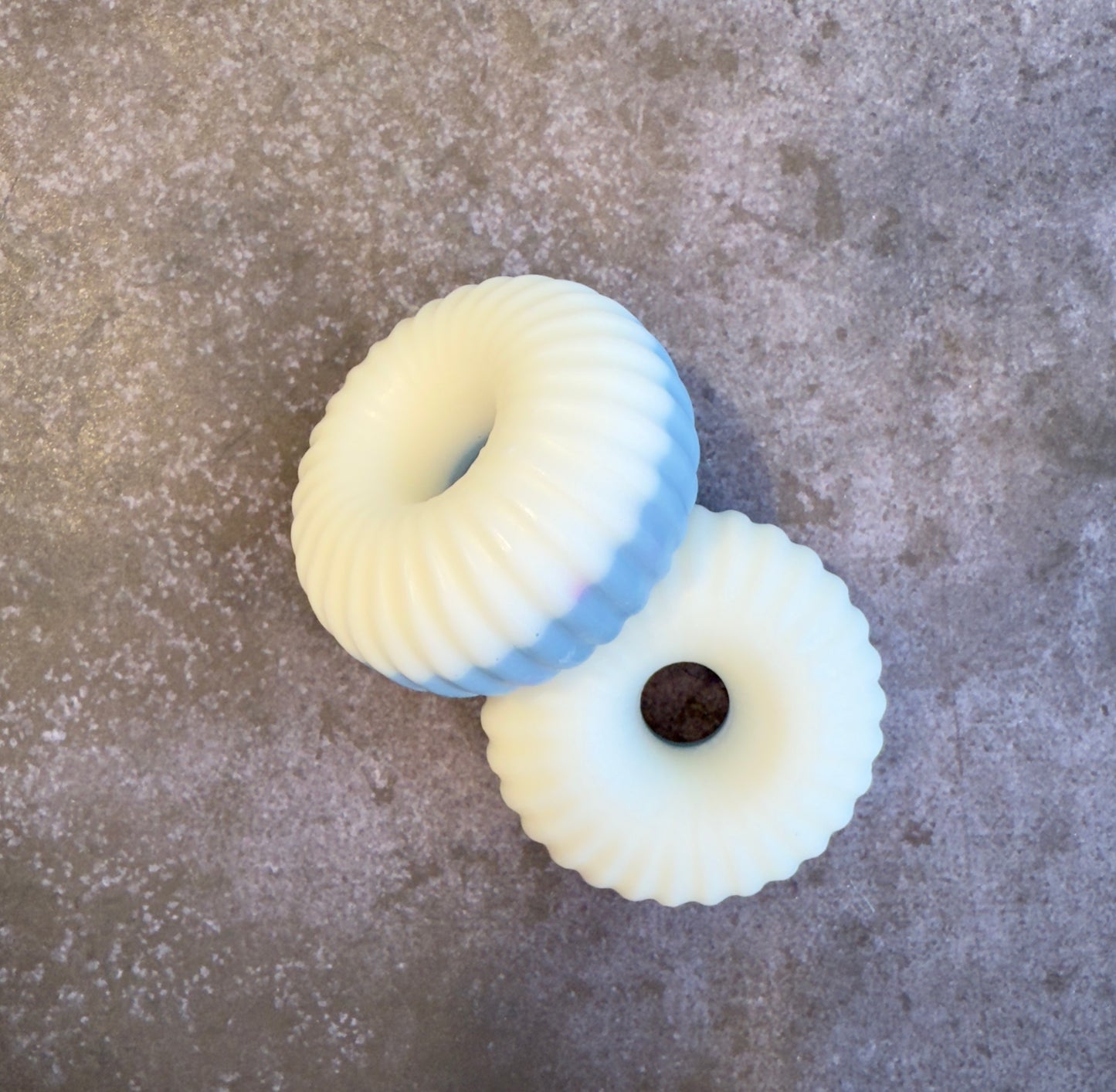 Aqua Veil – Small Batch Cocoa Butter Soap | Fresh Cucumber & Dewy‑Blossom Aroma