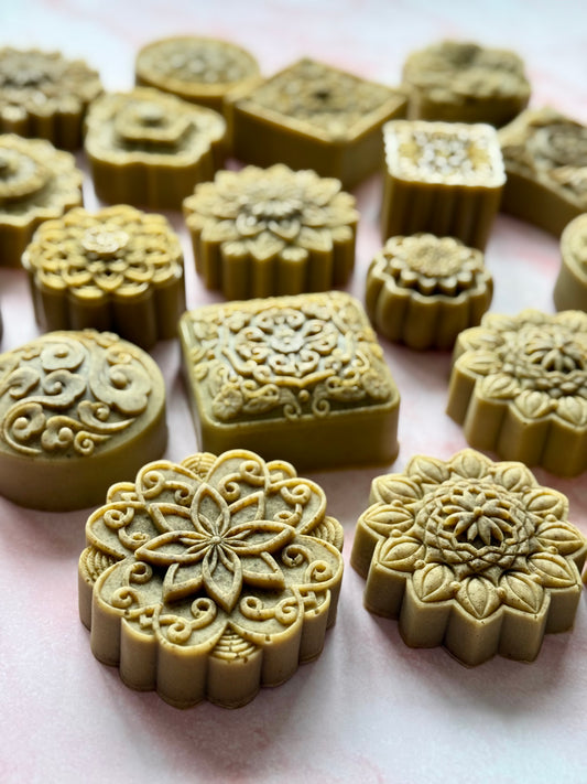Parisian Green – Small Batch Coconut Milk Soap | Gotu Kola + Vanilla Silk Mandala Bar