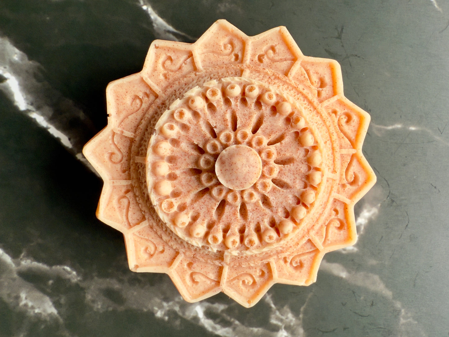 Cashmere + Cream – Small Batch Yogurt Soap | Red Clay + Oat