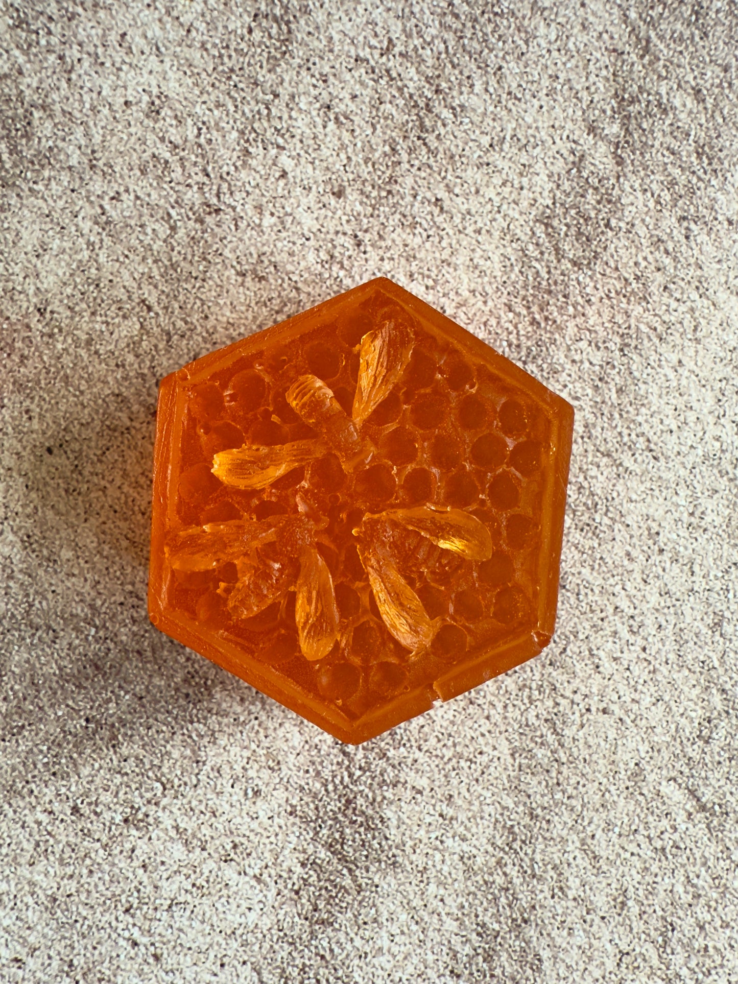 Golden Glow – Small Batch Honey Soap | Apple Powder + Soft Floral Blend