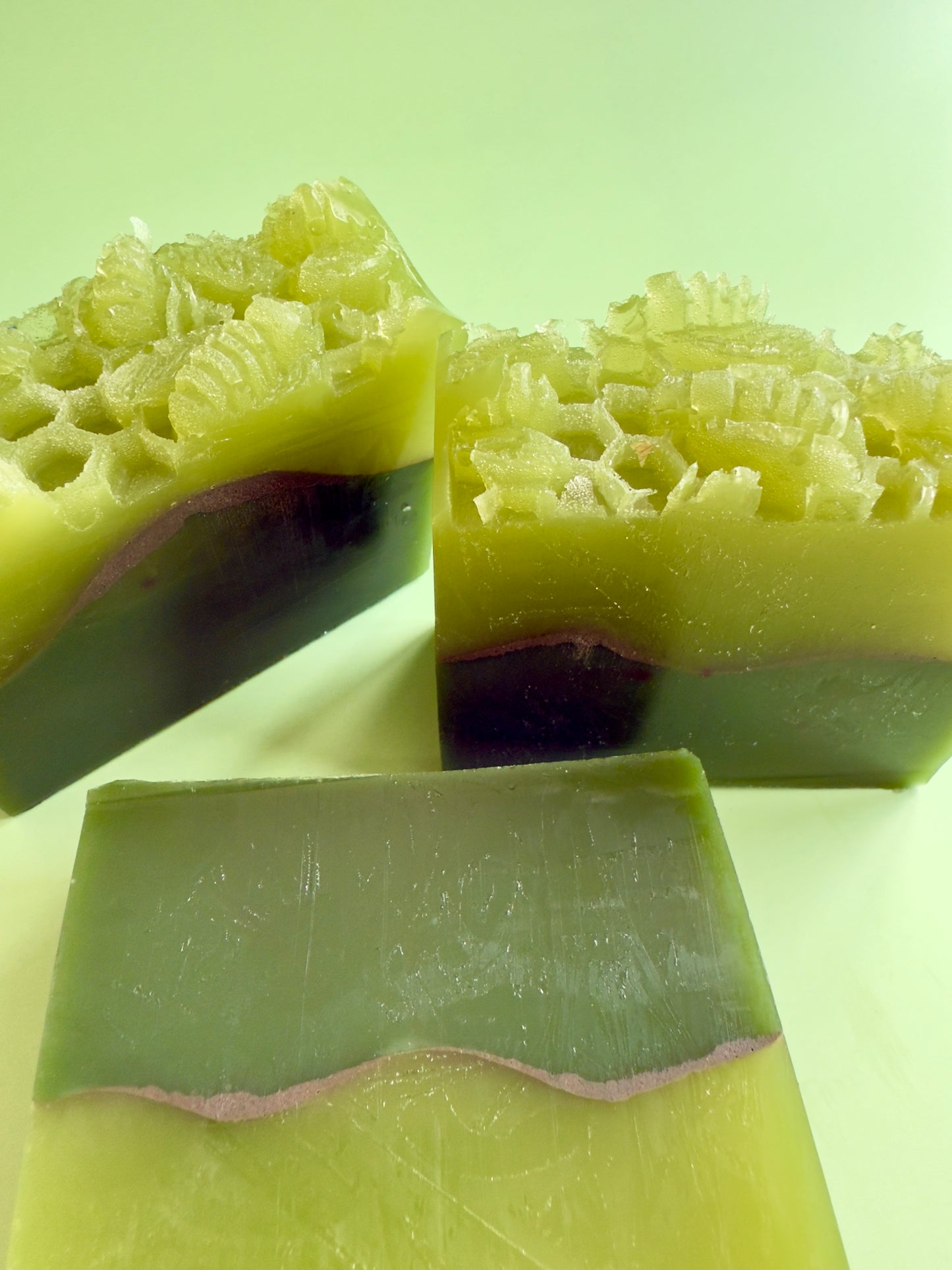 Muddy Buddy – Small Batch Honey Soap | Eucalyptus, Chamomile & Dead Sea Mud