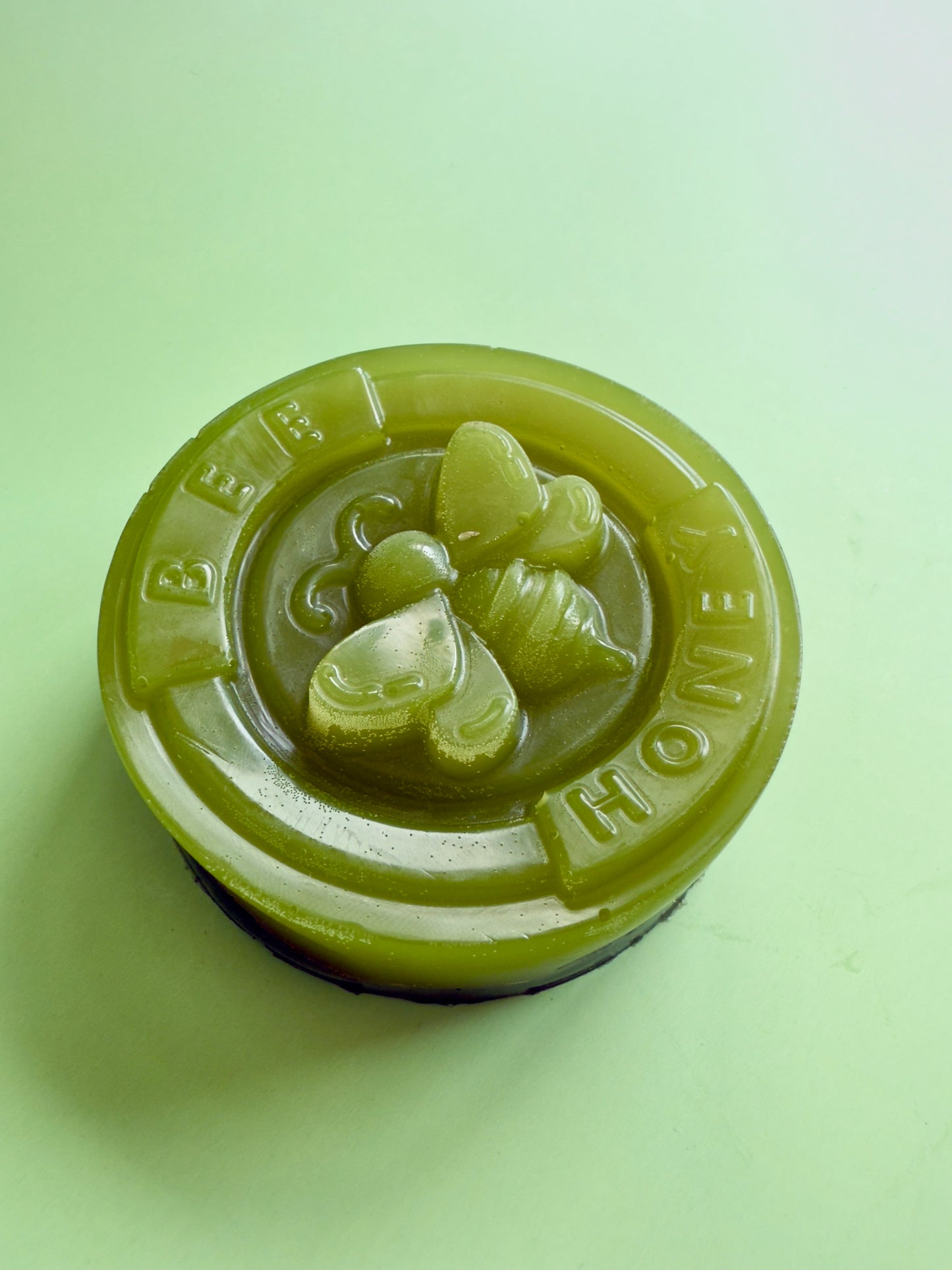 Muddy Buddy – Small Batch Honey Soap | Eucalyptus, Chamomile & Dead Sea Mud