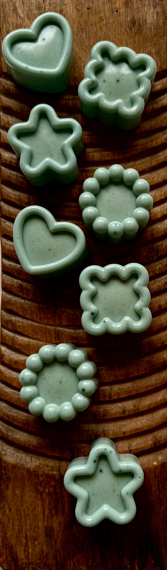 Soft Current – Small Batch Beef Tallow Soap | Gentle Blue Bars with Subtle Drift