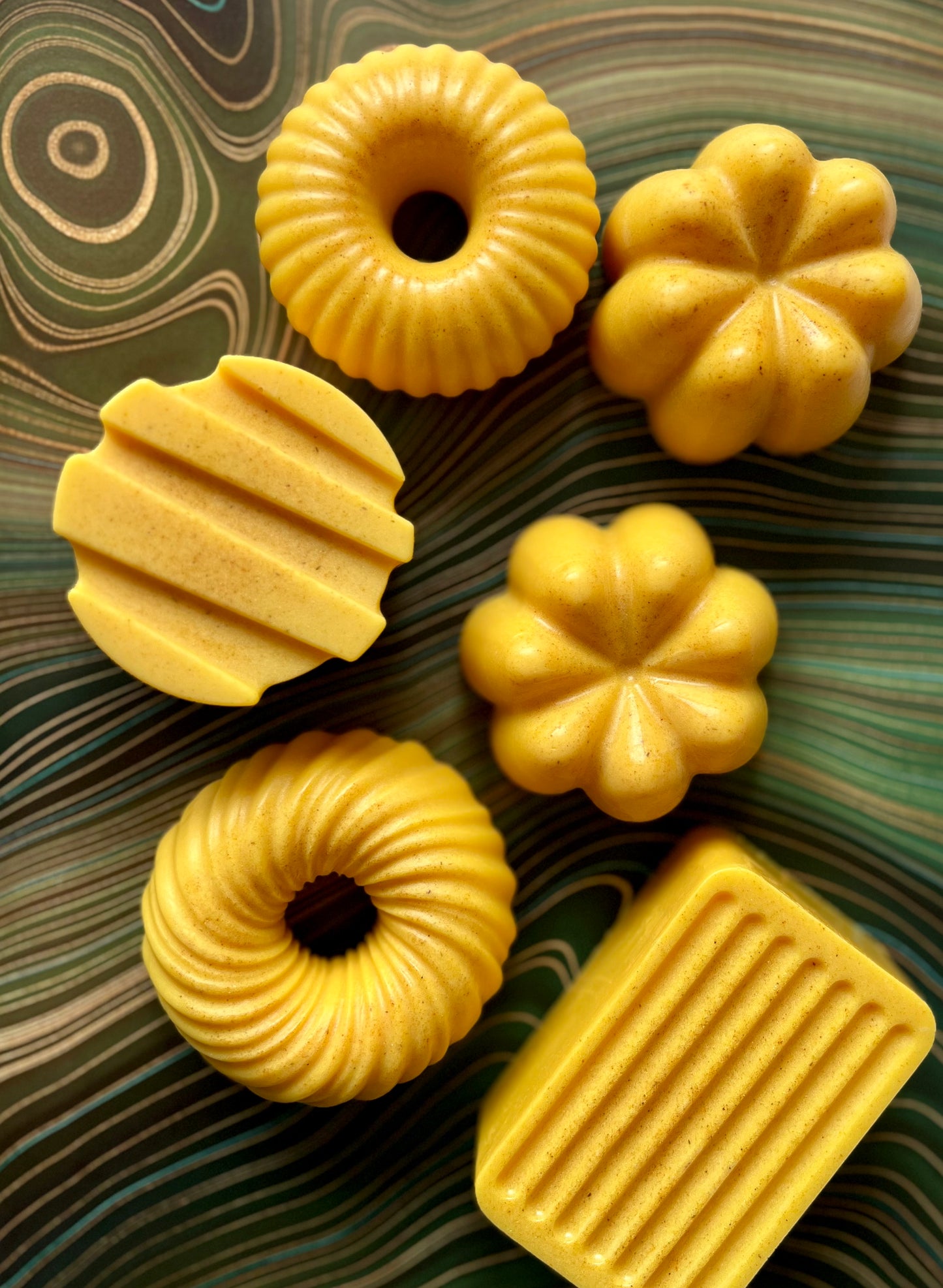 Mango Tango Glow – Small Batch Goat’s Milk Soap | Mango & Coconut Infused